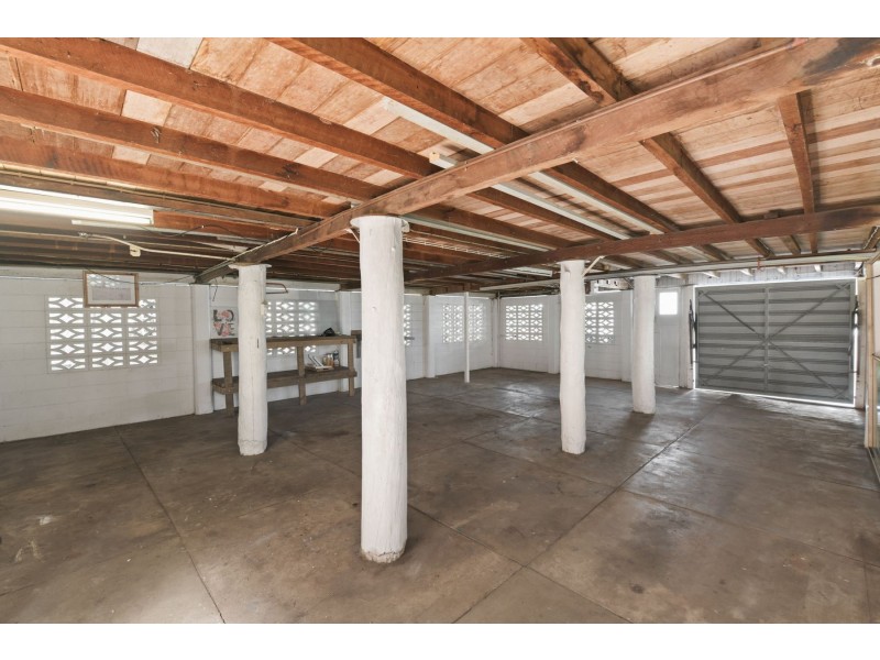 12 Queen Street, Parramatta Park QLD 4870