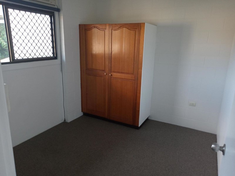 1/9 Rigg Street, Woree QLD 4868