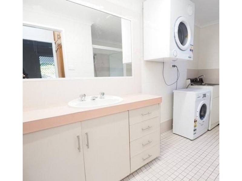1/169 Grafton Street, Cairns City QLD 4870
