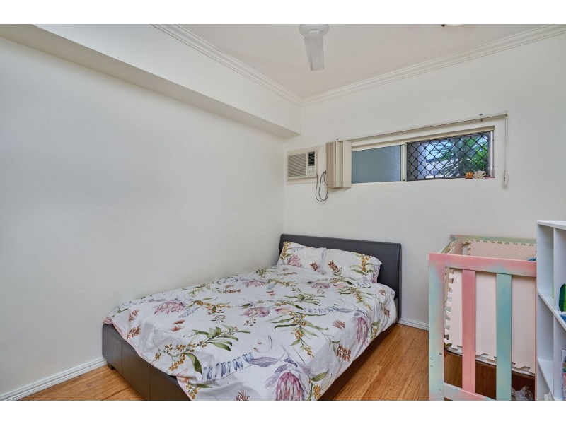 5/304-308 Lake Street, Cairns North QLD 4870