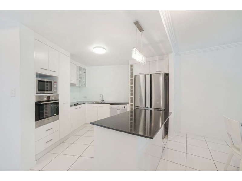 103/125-129 Esplanade, Cairns City QLD 4870
