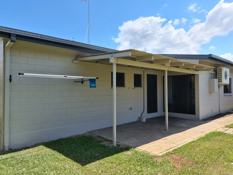 12 Alberta Drive, Woree QLD 4868