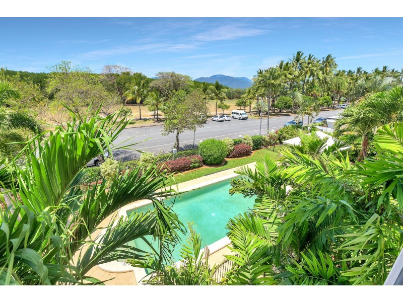 14/293-301 Esplanade, Cairns North QLD 4870
