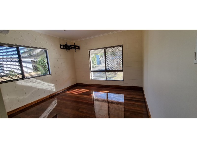 84 Johanna Road, Trinity Beach QLD 4879