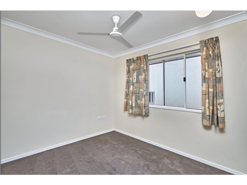 9 Chesterfield Close, Brinsmead QLD 4870