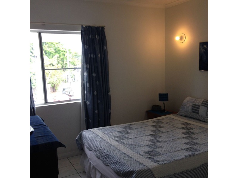 14/14 Upward Street, Cairns North QLD 4870