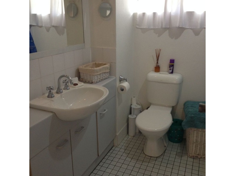 14/14 Upward Street, Cairns North QLD 4870