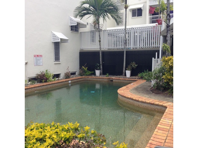 14/14 Upward Street, Cairns North QLD 4870