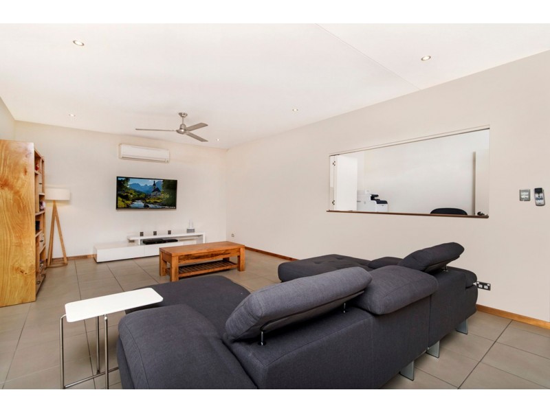21 The Peak Road, Brinsmead QLD 4870