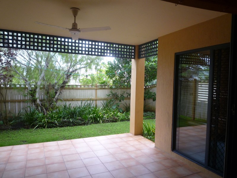 3/22-24 Toogood Road, Woree QLD 4868