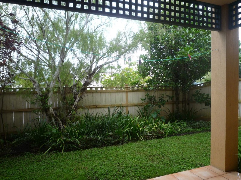 3/22-24 Toogood Road, Woree QLD 4868