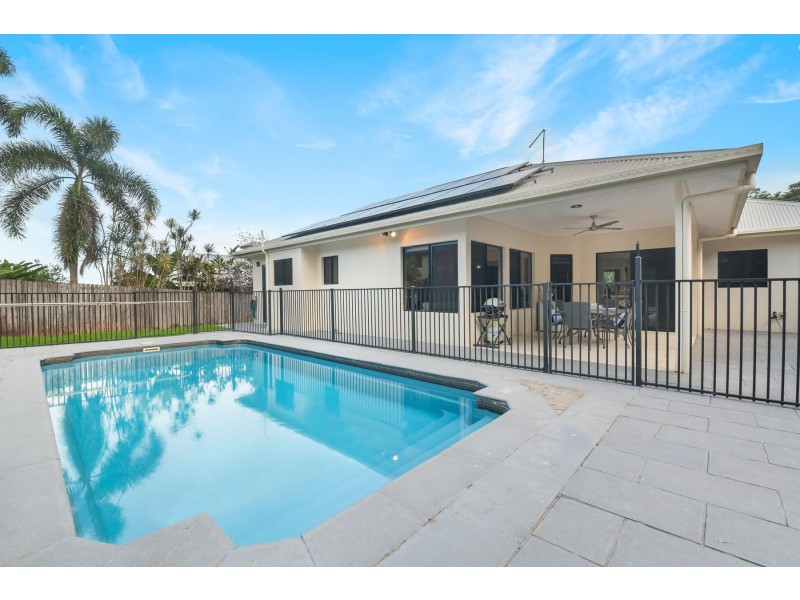 14 Hazelwood Close, Mount Sheridan QLD 4868