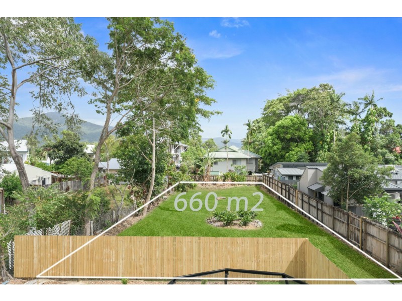 32A Old Smithfield Road, Freshwater QLD 4870