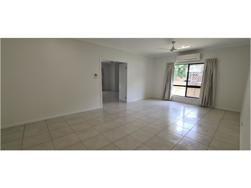 13 Conway Close, Bentley Park QLD 4869