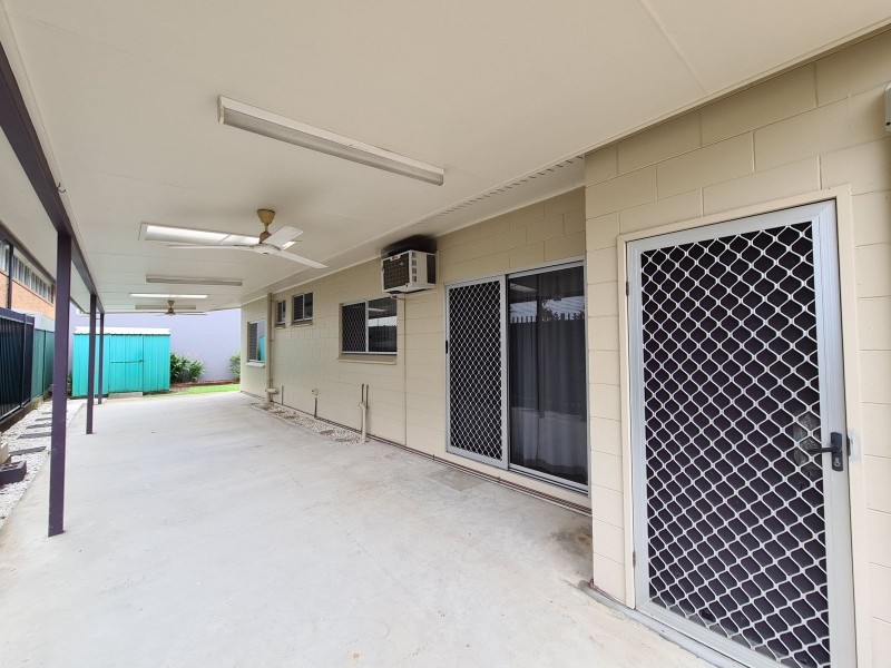 18 Upward Street, Cairns North QLD 4870