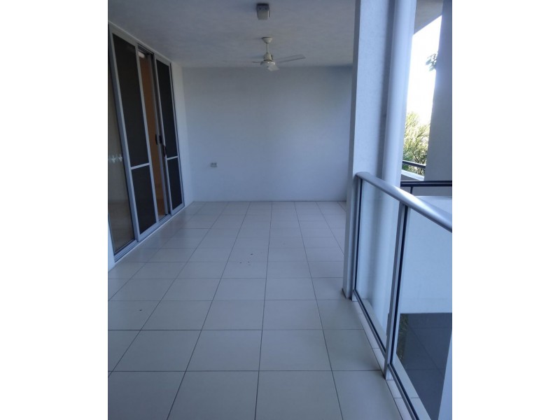 14/9-15 McLean Street, Cairns North QLD 4870