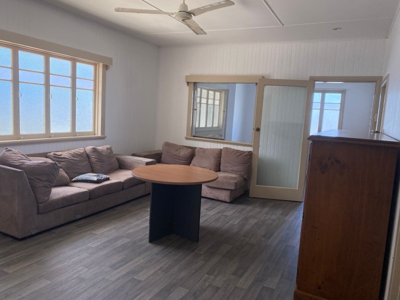 191 Newell Street, Bungalow QLD 4870