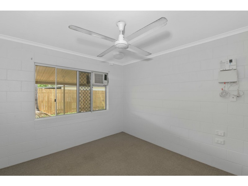 7 Denman Close, Manoora QLD 4870