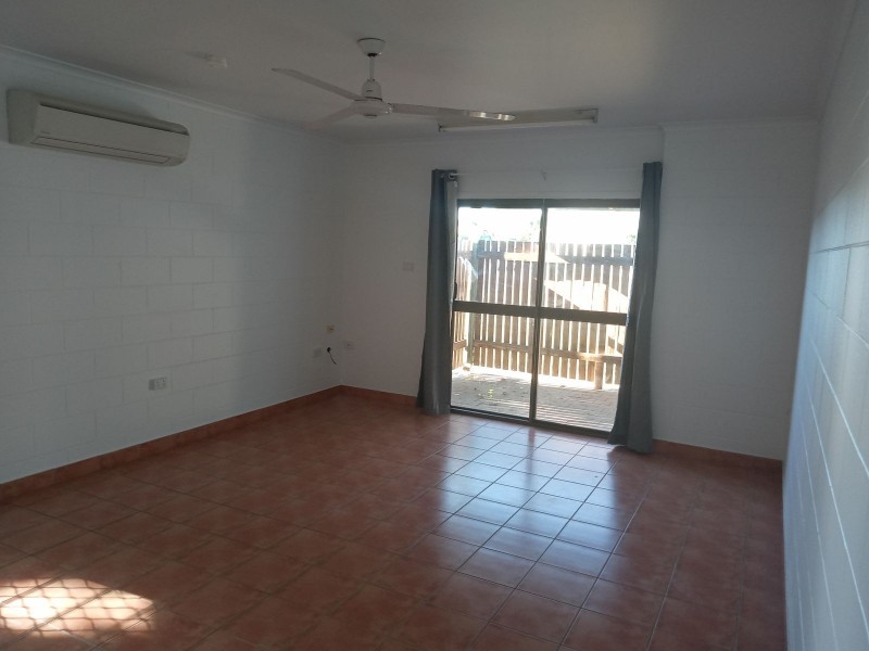 4/9 Rigg Street, Woree QLD 4868