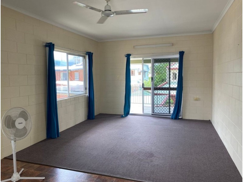 3/222 Grafton Street, Cairns North QLD 4870