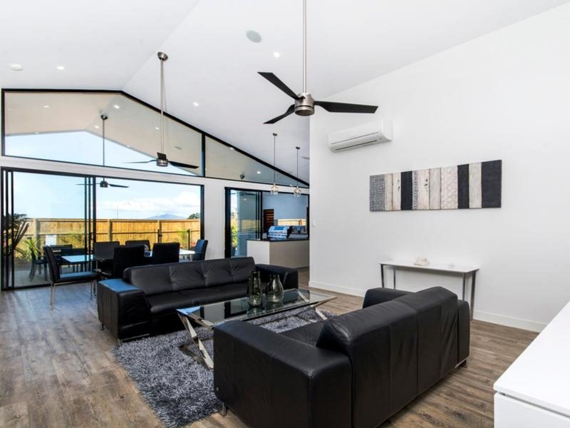 5 Whipbird, Smithfield QLD 4878