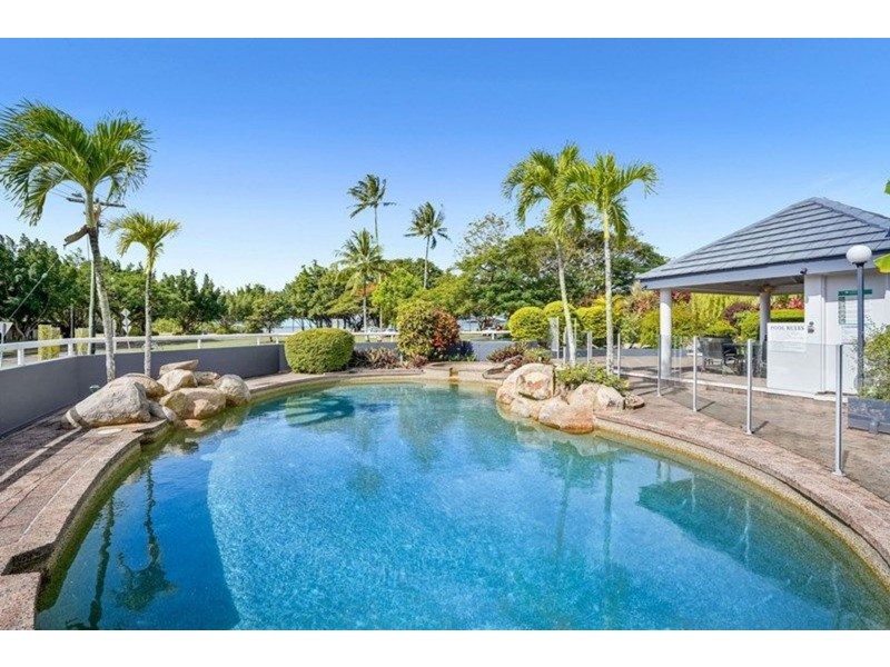 701/279 Esplanade, Cairns North QLD 4870