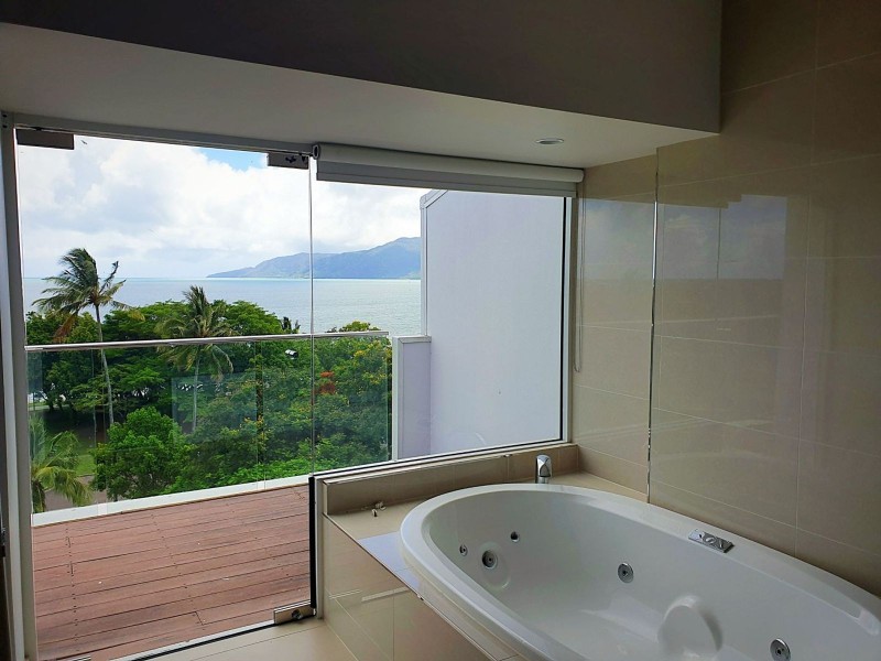 701/279 Esplanade, Cairns North QLD 4870