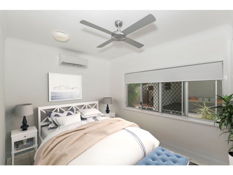 8 Volute Close, Trinity Beach QLD 4879