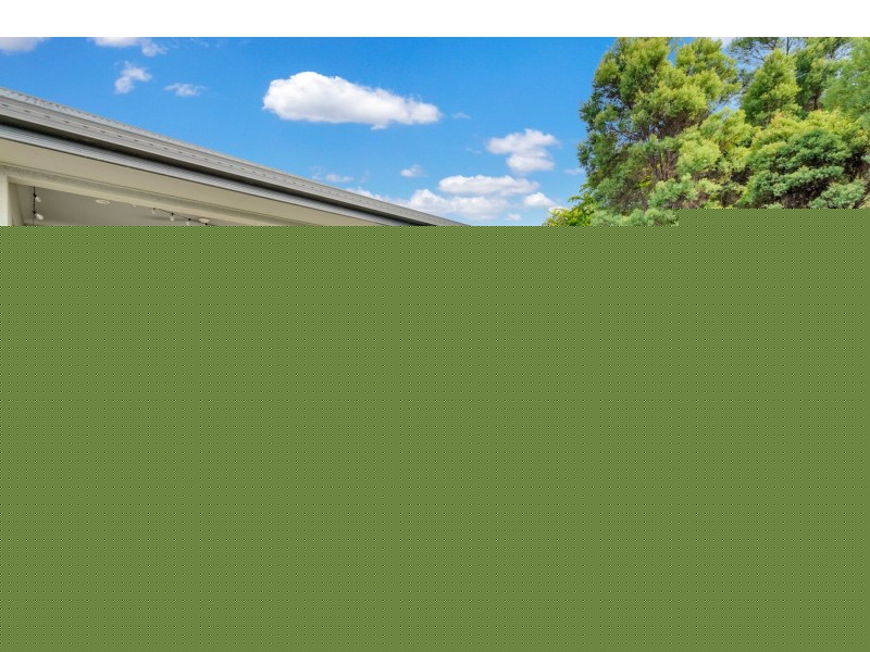 11 The Avenue, Trinity Park QLD 4879