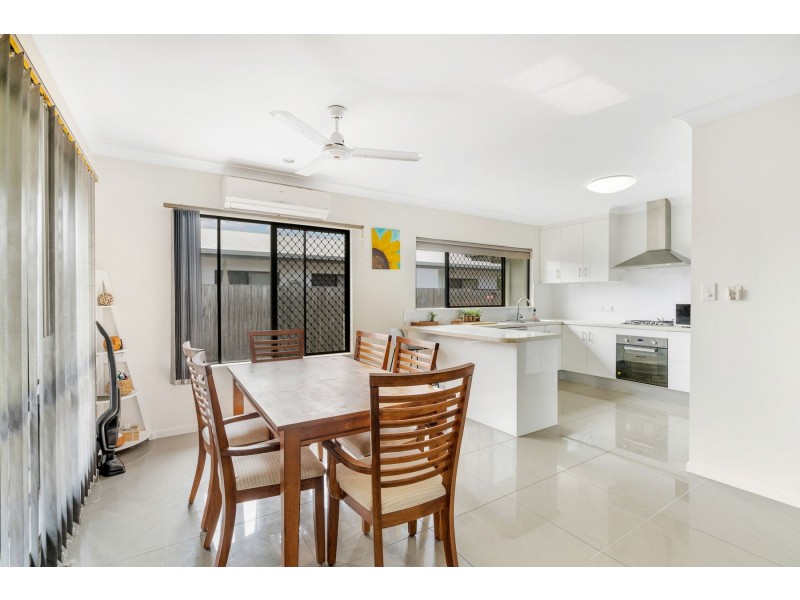 11 The Avenue, Trinity Park QLD 4879