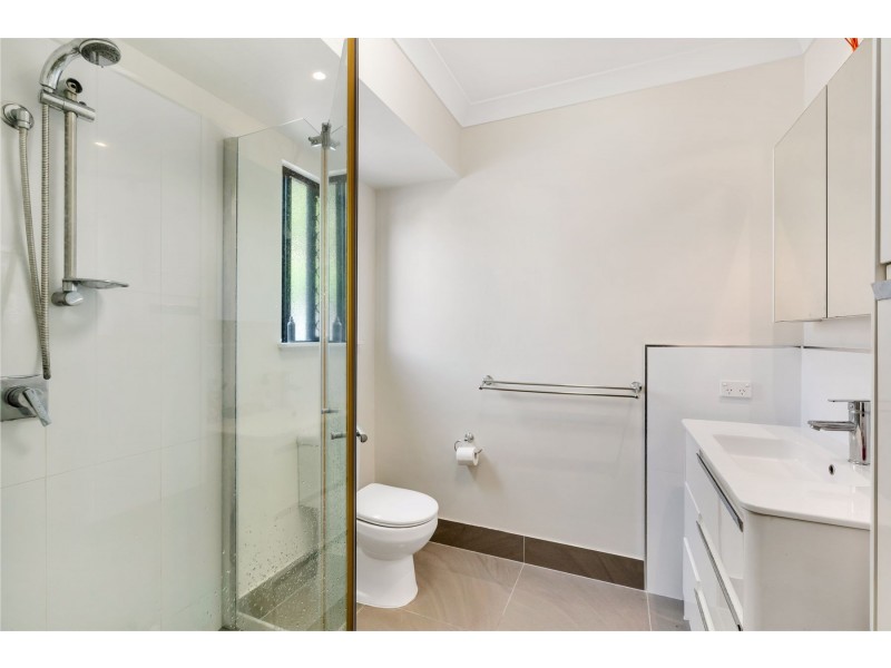 11 The Avenue, Trinity Park QLD 4879