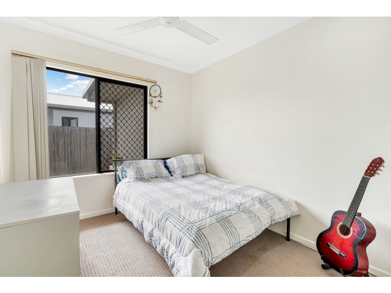 11 The Avenue, Trinity Park QLD 4879