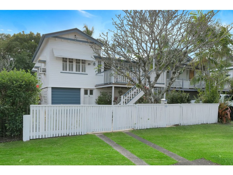 12 Queen Street, Parramatta Park QLD 4870
