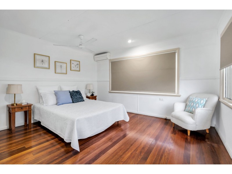 32 Old Smithfield Road, Freshwater QLD 4870