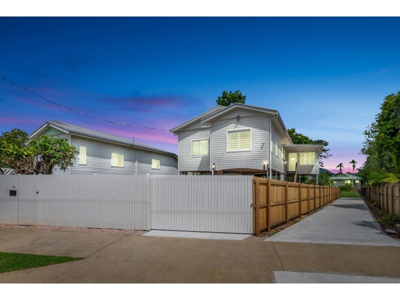 32 Old Smithfield Road, Freshwater QLD 4870