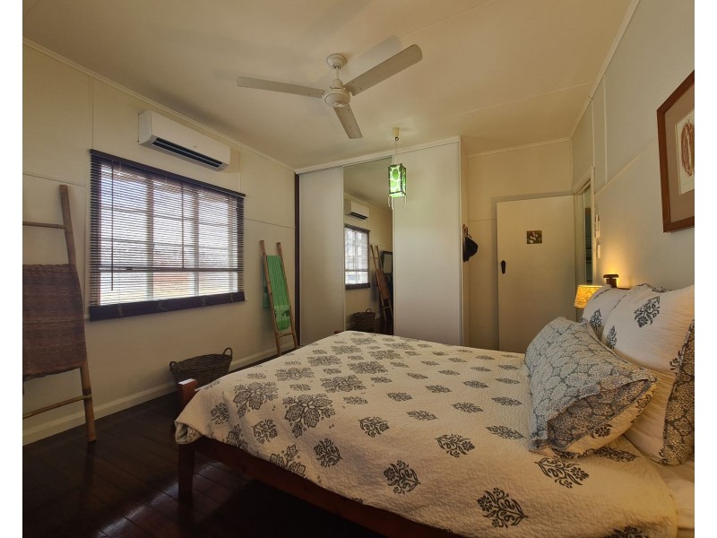 27 Nelson Street, Bungalow QLD 4870