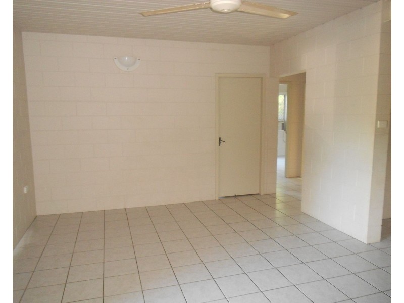 3/97-101 Mann Street, Westcourt QLD 4870