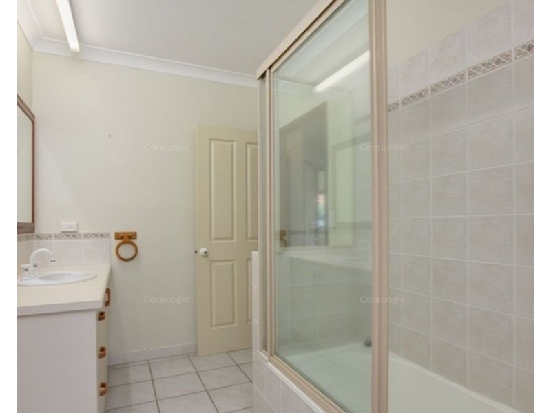 8 Greenford Close, Brinsmead QLD 4870