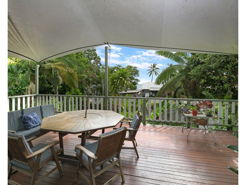 50 Marshall Street, Machans Beach QLD 4878
