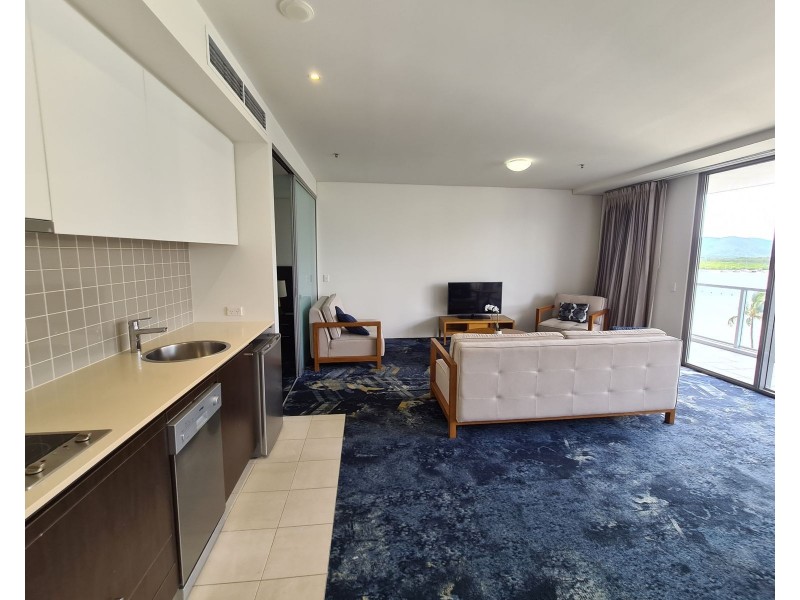 705/1 Marlin Parade, Cairns City QLD 4870