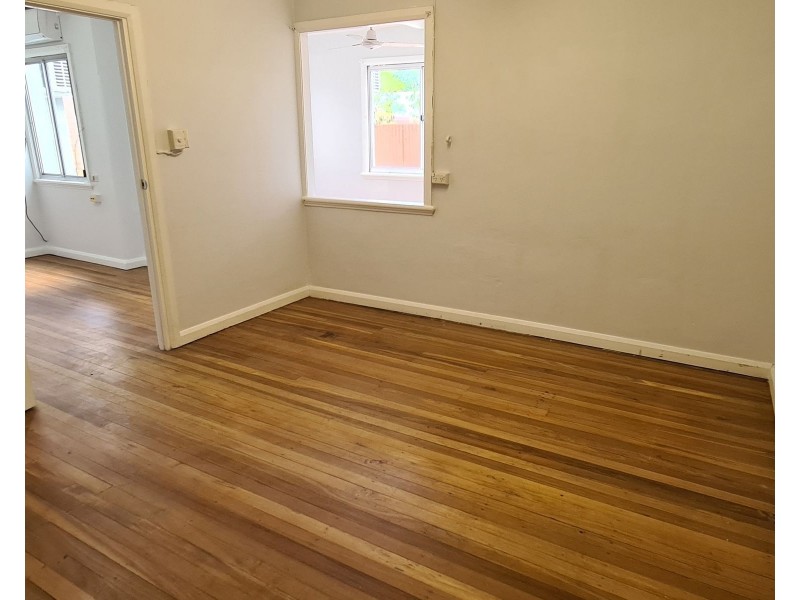 2/154 Sheridan Street, Cairns North QLD 4870