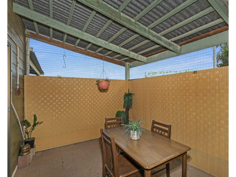 9 Rigg Street, Woree QLD 4868