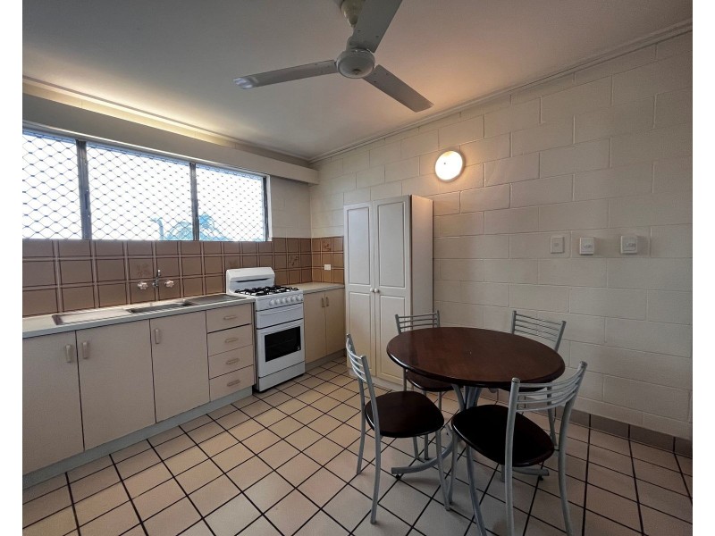 15/175 Sheridan Street, Cairns North QLD 4870