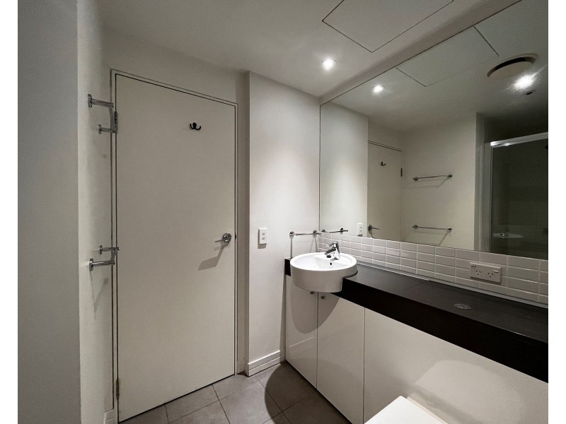 706/1 Marlin Parade, Cairns City QLD 4870