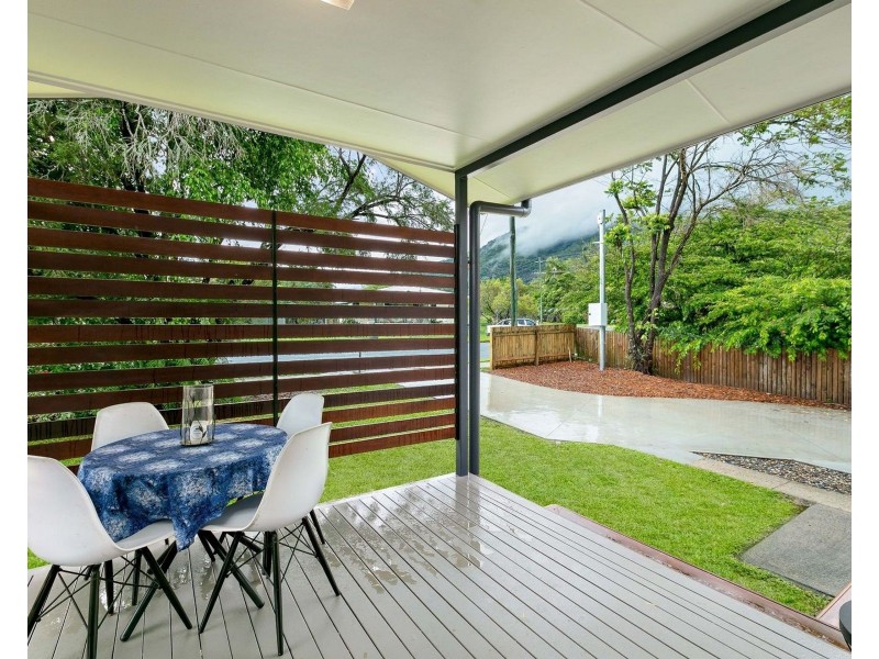 78 Murray Street, Manoora QLD 4870