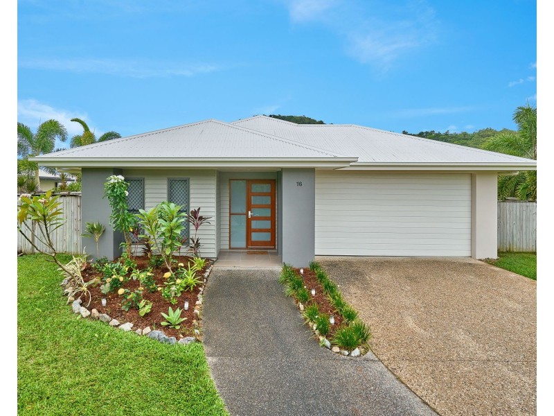16 Seaways Street, Trinity Beach QLD 4879