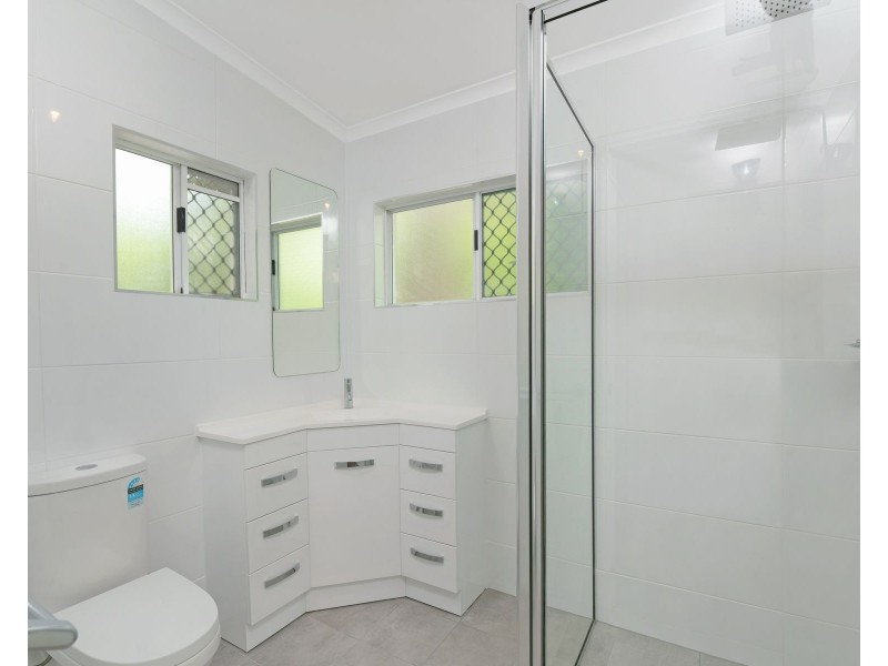 6 Brolga Street, Kewarra Beach QLD 4879