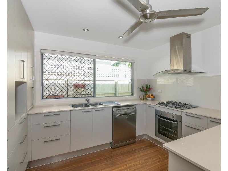 42 Harbour Drive, Trinity Park QLD 4879