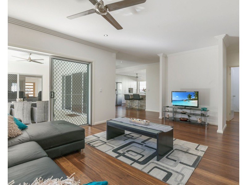 42 Harbour Drive, Trinity Park QLD 4879