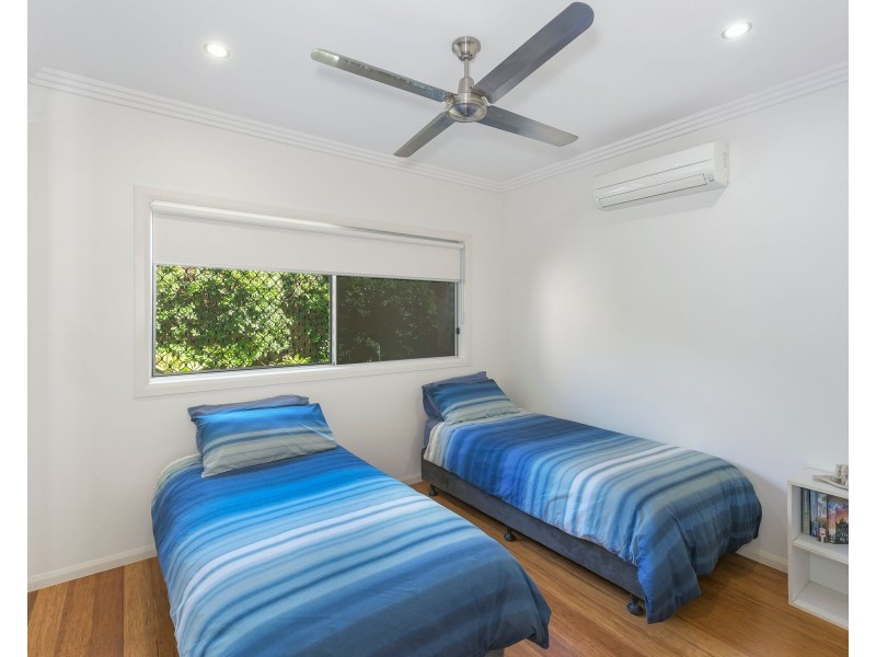 42 Harbour Drive, Trinity Park QLD 4879